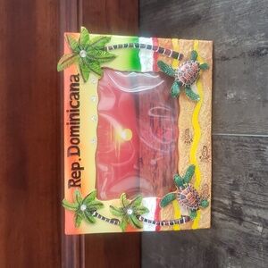 Picture Frame with Palm Tree Sea Turtle Beach Accents Dominican Republic 🇩🇴